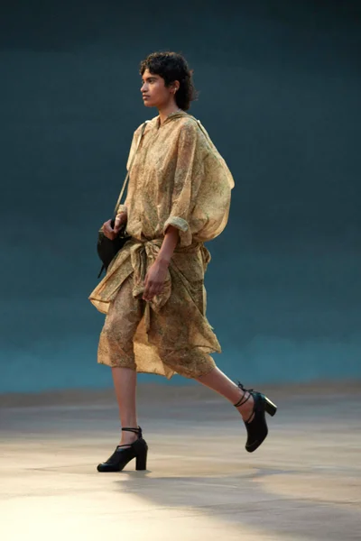 Look 55